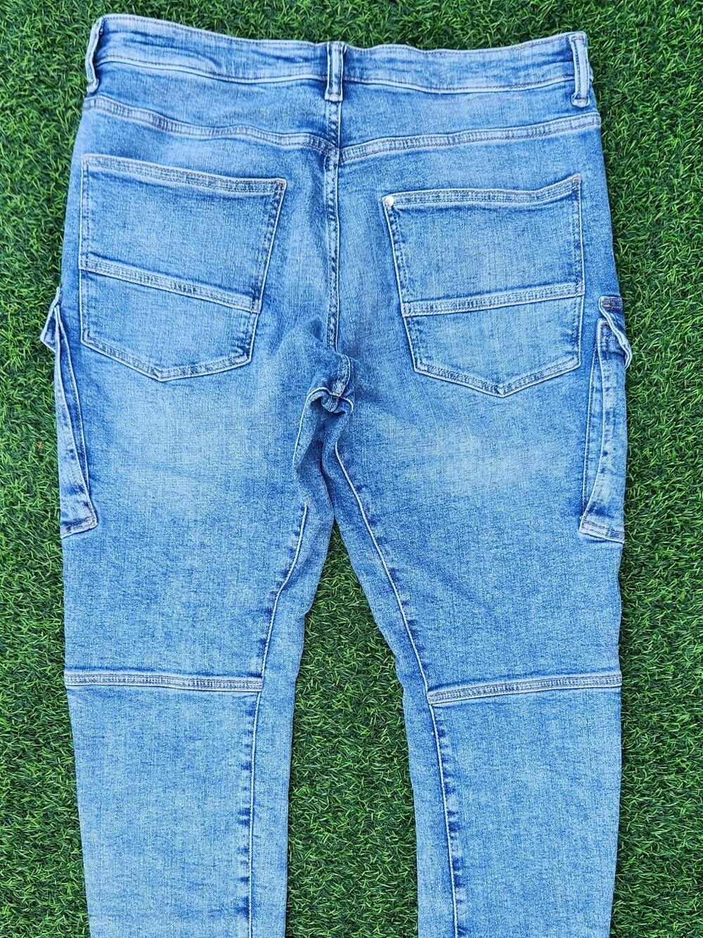 H&M Light Blue Slim Straight Jeans 36X32